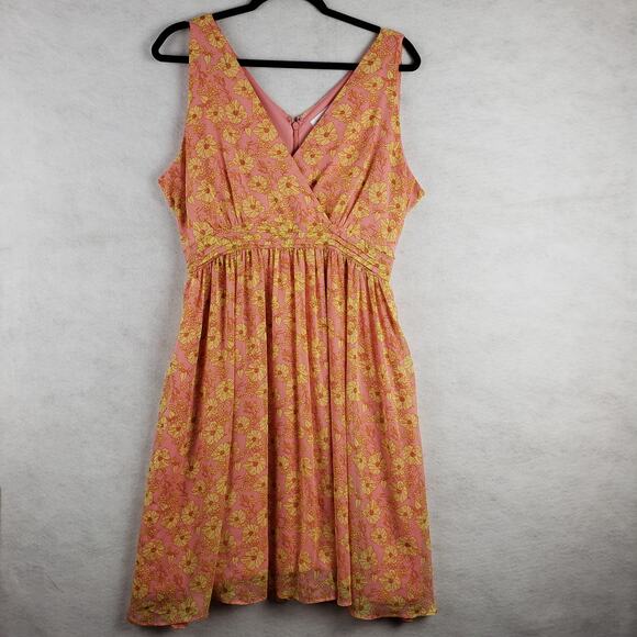 Motherhood Maternity Dresses & Skirts - Motherhood Maternity Women's L Sleeveless Flowy Dress Pink Yellow Floral Pastel
